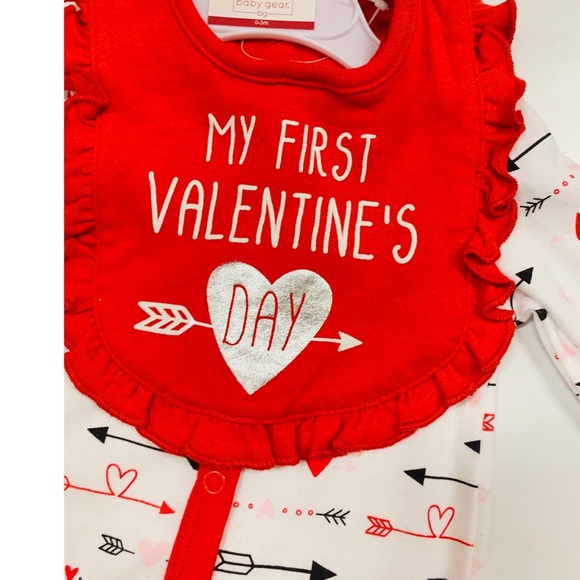 My first Valentines footsie‘s❤️ - Picture 2 of 3